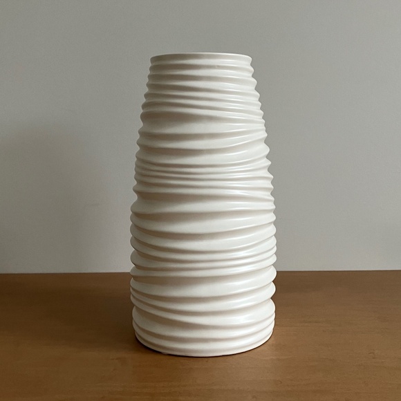 Decorative Ceramic Vase - 12.5 inches - Picture 3 of 7